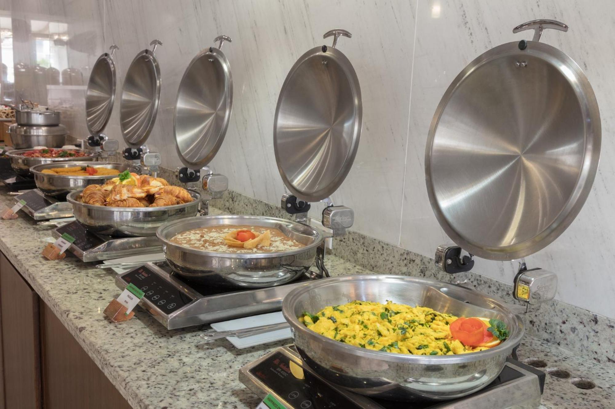 Voco Saltillo Suites By Ihg エクステリア 写真